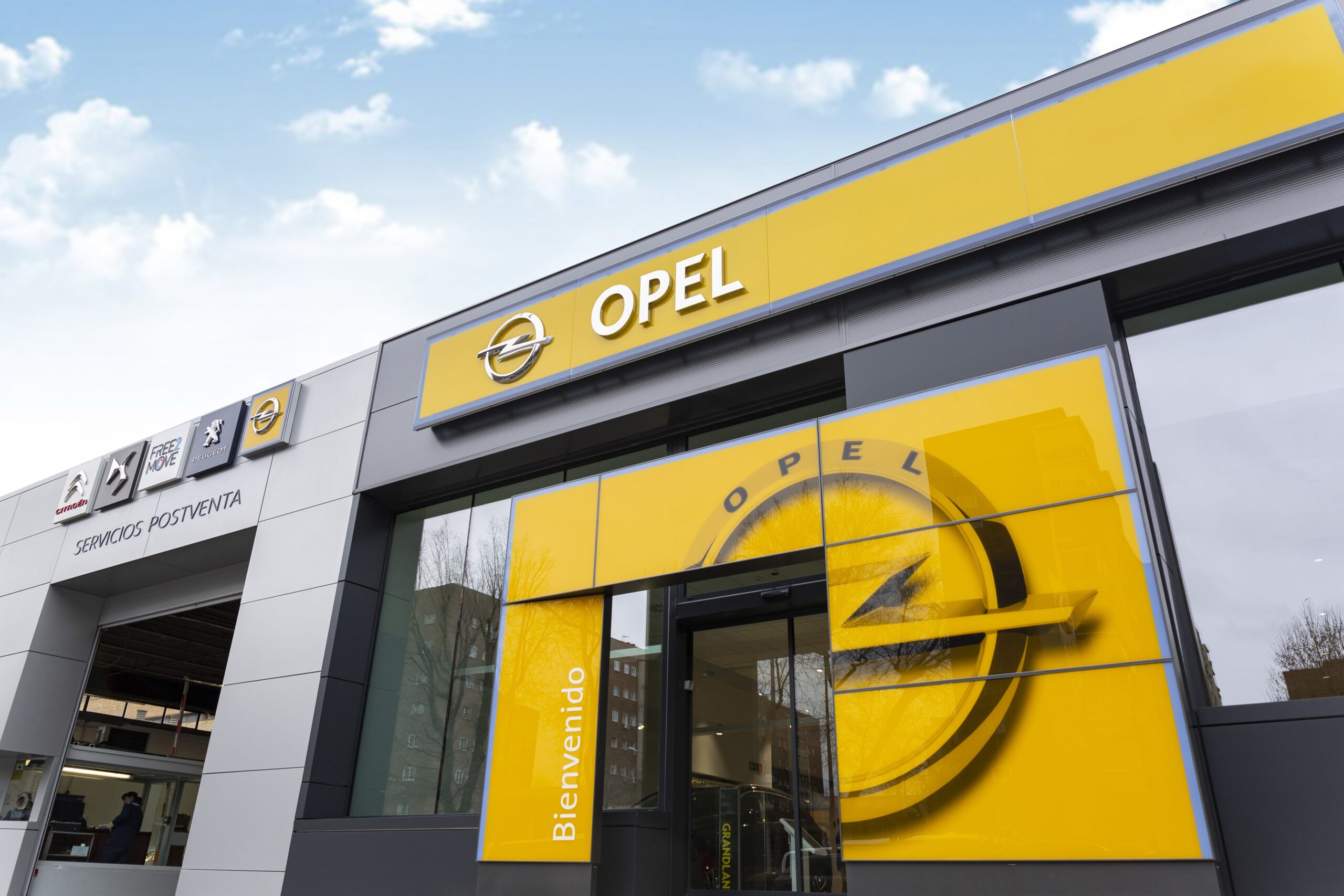concesionario Opel da Avenida de Madrid converterase nun hotel