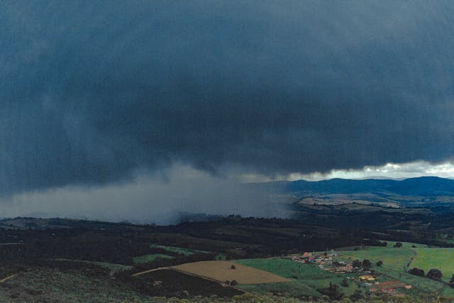 tormentas causan unha decena de incidentes en Ourense