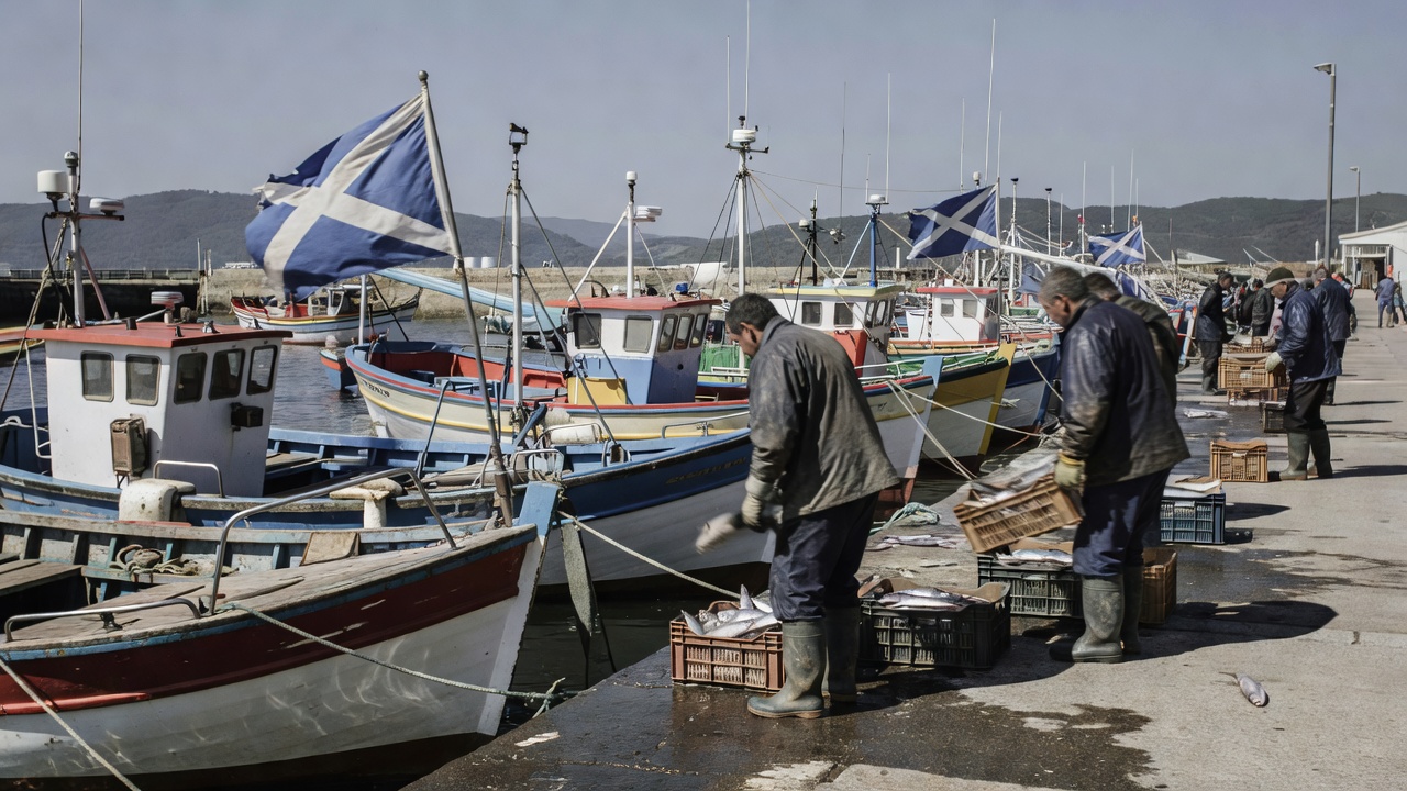 Estudo da Comisión Europea sitúa en risco fondos pesqueiros para Galicia, inclúen Marín e Pontevedra en debate