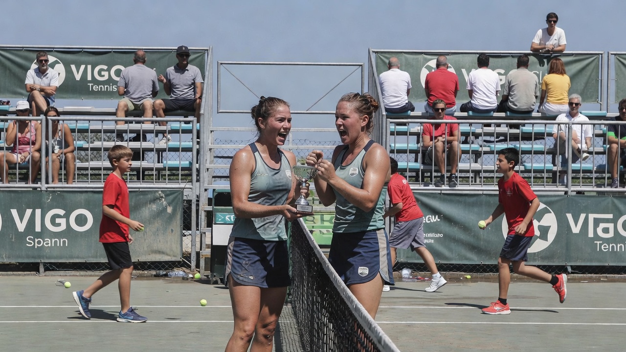 Keisija Berzina e Simone Masellani gañan o Vigo Tennis Open 2026